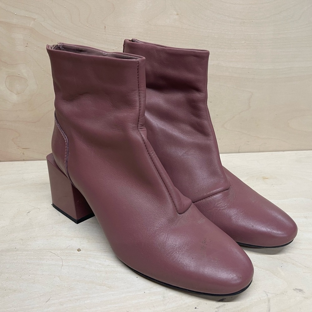 ASOS mauve ankle boots with patent heel size EU 39/ U.S. 8.5 leather w/ zip up
